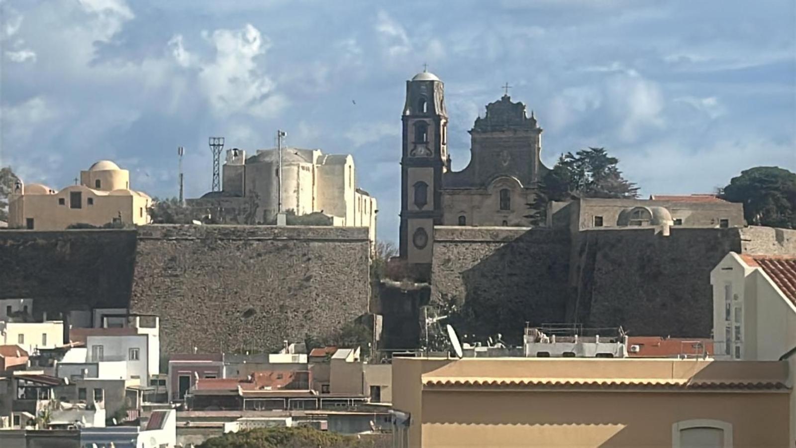 Appartamenti Il Ventaglio Lipari  Exterior foto